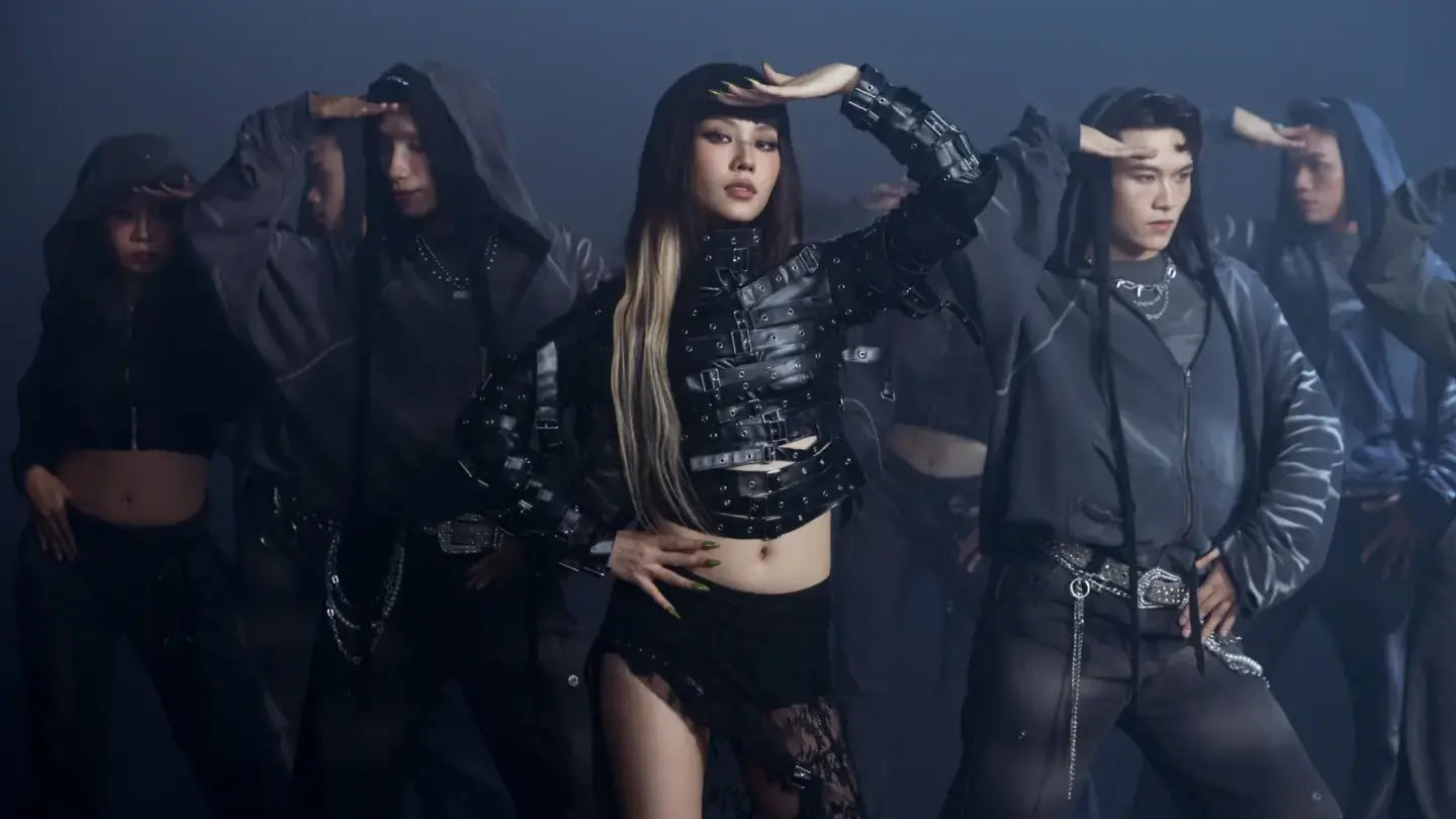 Hoa hậu Mai Phương trở lại với vai trò ca sĩ